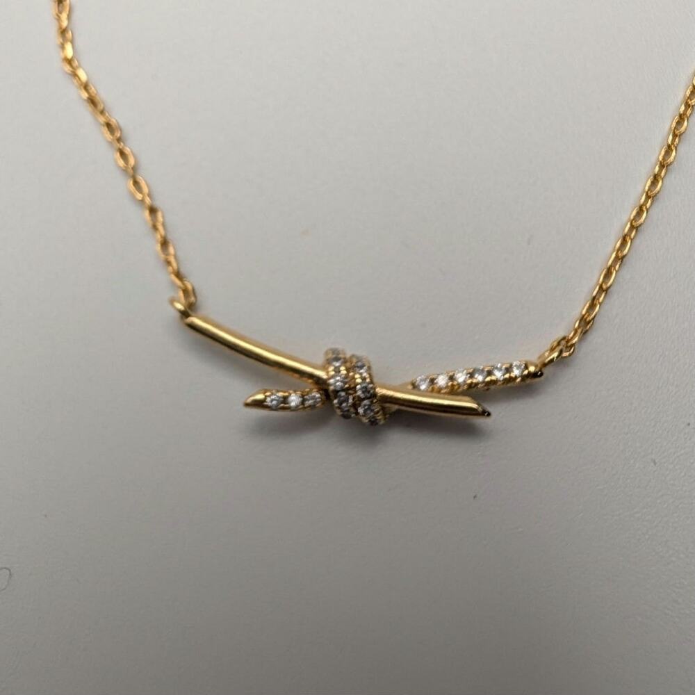 NWT Designer Inspired Gold-tone Knot Necklace Minimalist